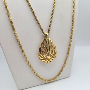 Vintage Crown Trifari Necklace